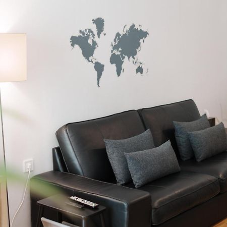Spacious 82 M2 Two Bedroom Classy Apartment Near City Center Salonicco Esterno foto