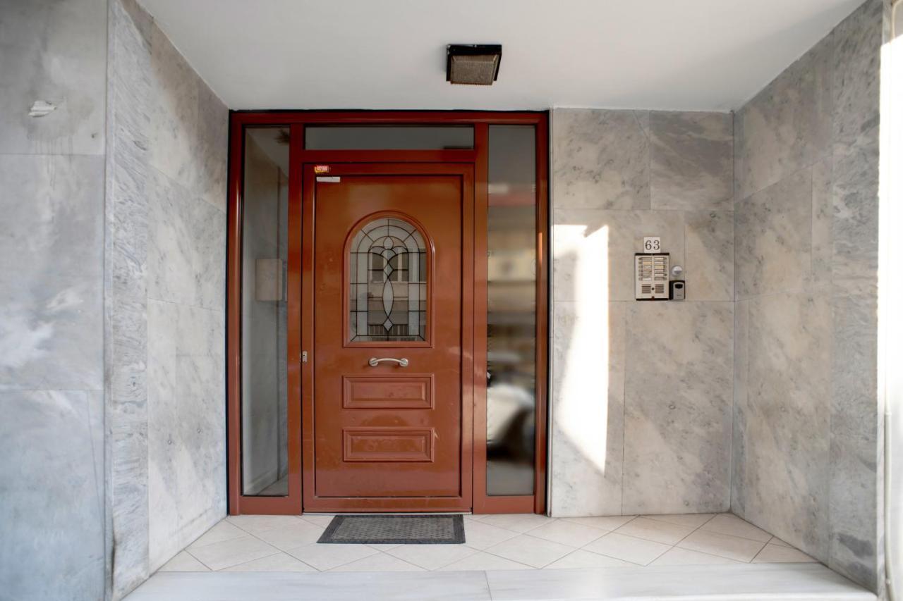 Spacious 82 M2 Two Bedroom Classy Apartment Near City Center Salonicco Esterno foto