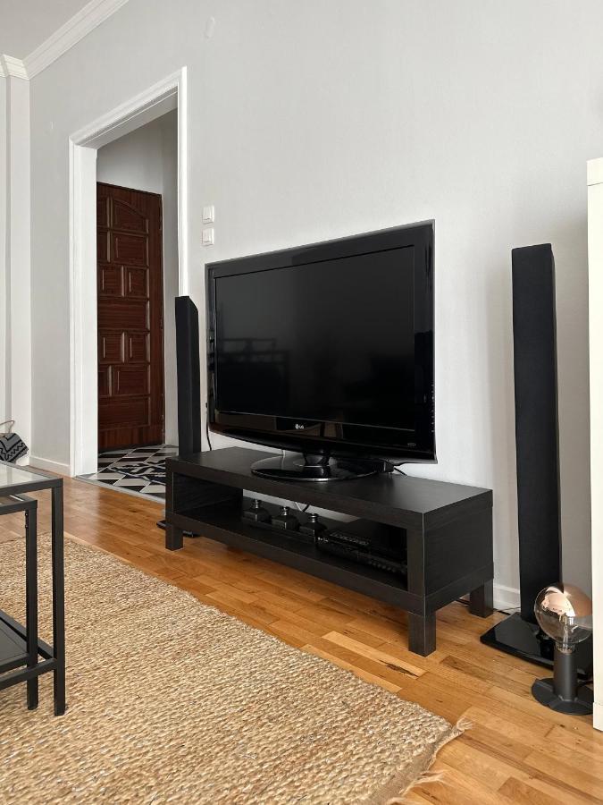 Spacious 82 M2 Two Bedroom Classy Apartment Near City Center Salonicco Esterno foto