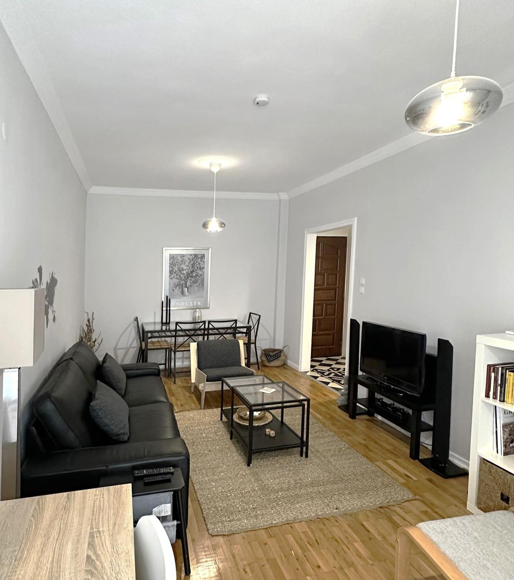 Spacious 82 M2 Two Bedroom Classy Apartment Near City Center Salonicco Esterno foto